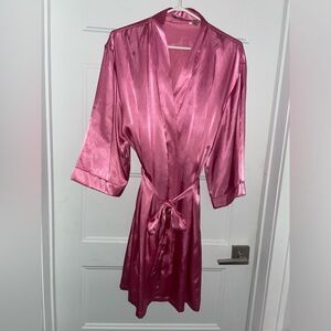 Stunning Pink Sinky Belted Elegant bathrobe/Dressing gown for women Size Large